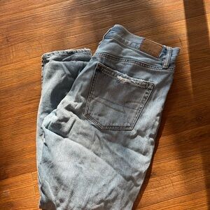 american eagle size 8 short hi-rise girlfriend jean